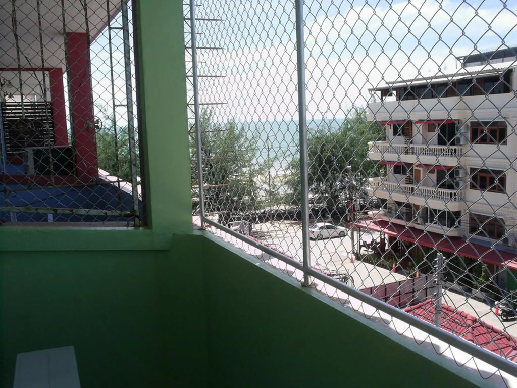 Louis Guesthouse