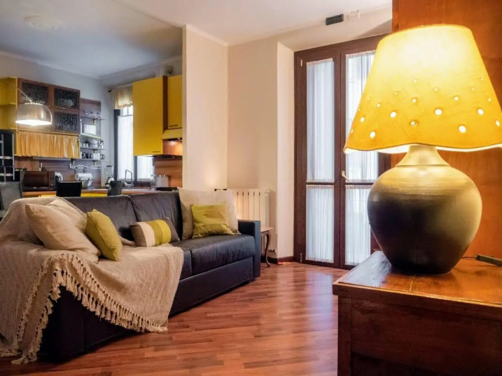 Stylish Boutique Apartment-City Center