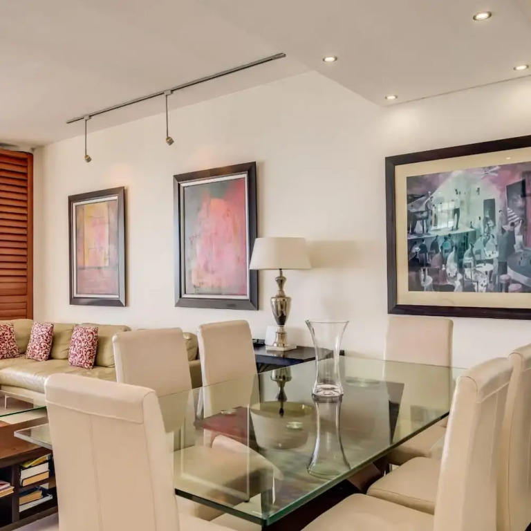 Private Holiday Apartment w Pool and Views Bali E