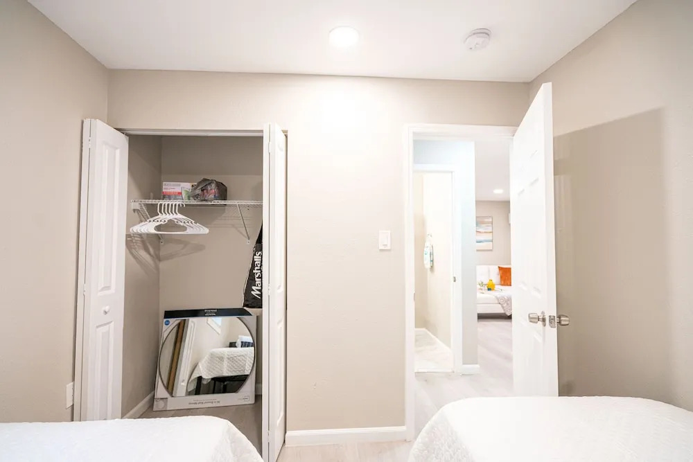 University Serenity Suites 14th
