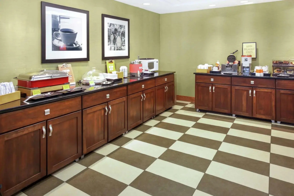 Hampton Inn Portage