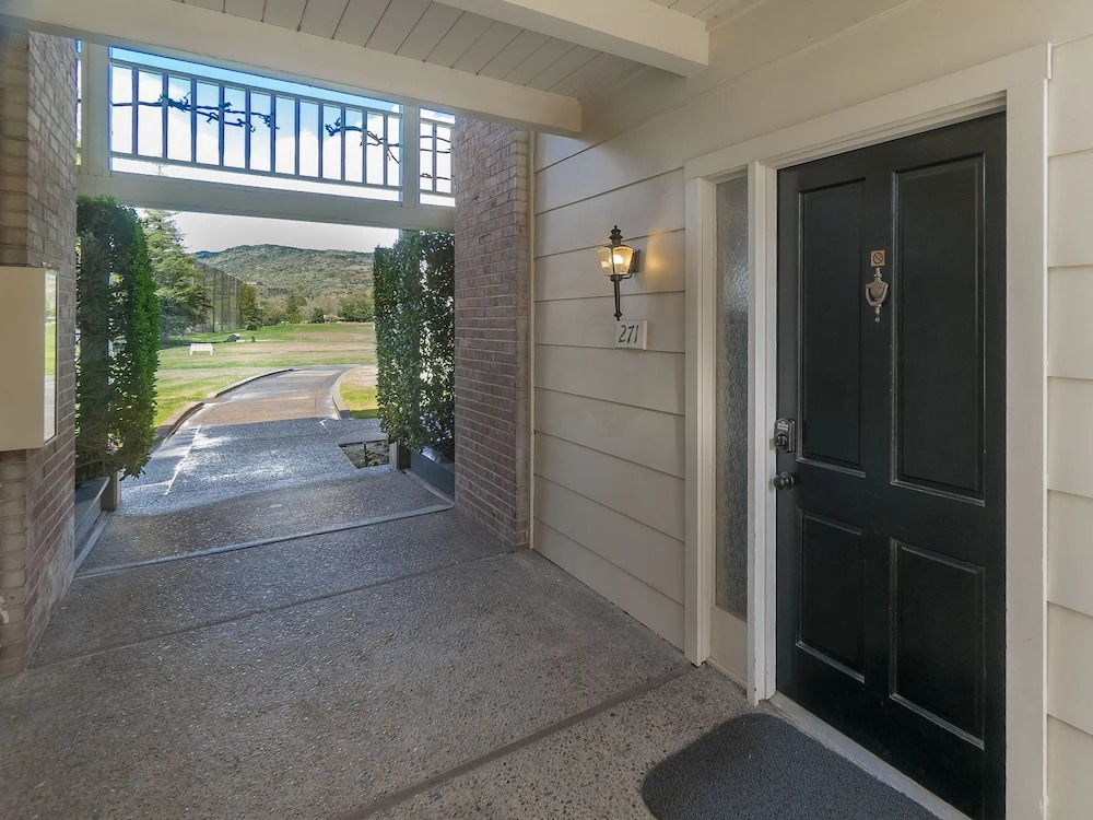 1600 Atlas Peak Rd Condo Units 271 and 272 2 Bedrooms 2 Bathrooms Cond