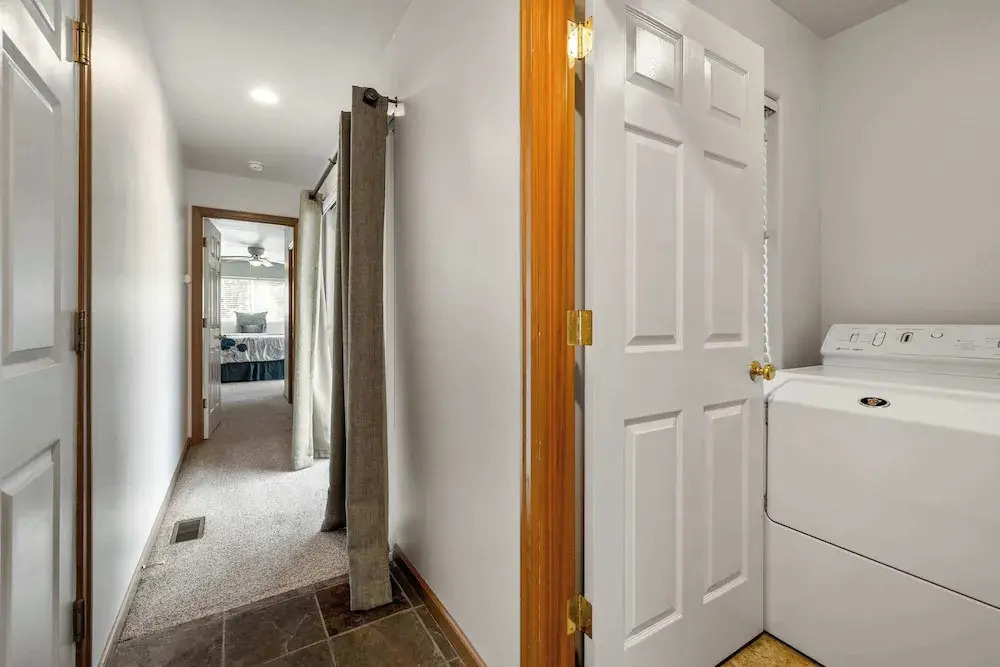 Taft at Old Mill - Pet-friendly & Near Downtown