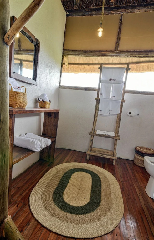 Aardvark Safari Lodge
