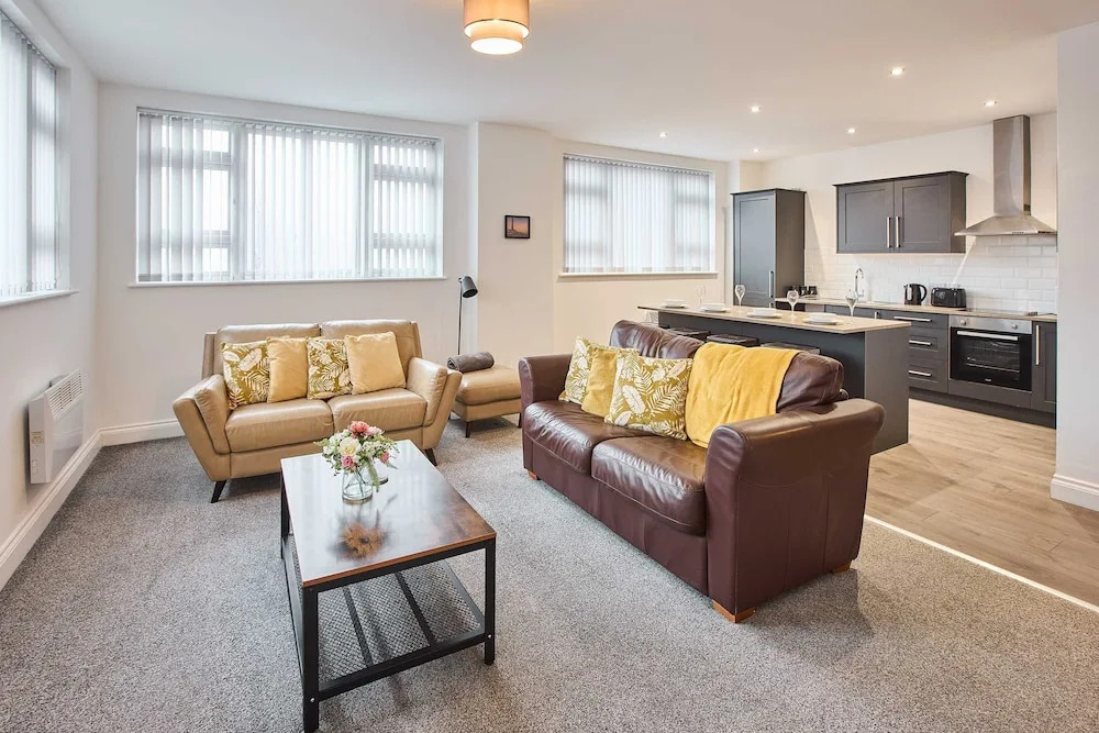 Host Stay Promenade Suite