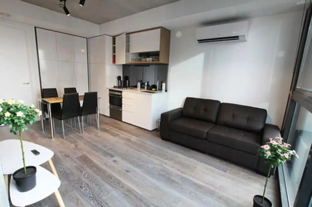 Carlson View Apartments - 315 LaTrobe St