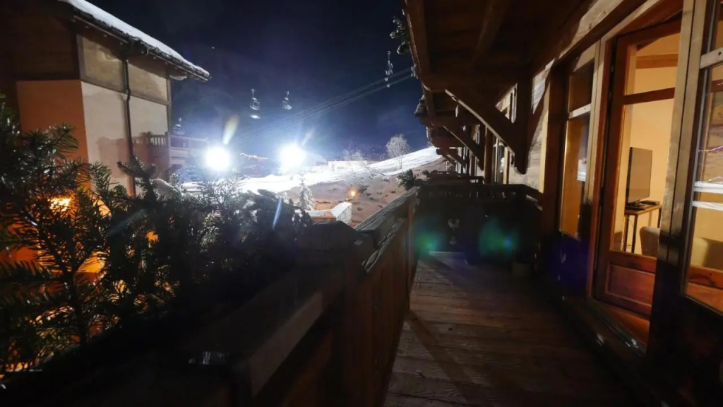 Chalet exclusif 12 pers. skis aux pieds 70041