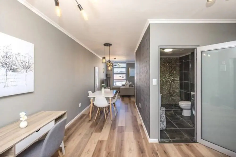 Stylish Studio Apartment in Streetart Paradise