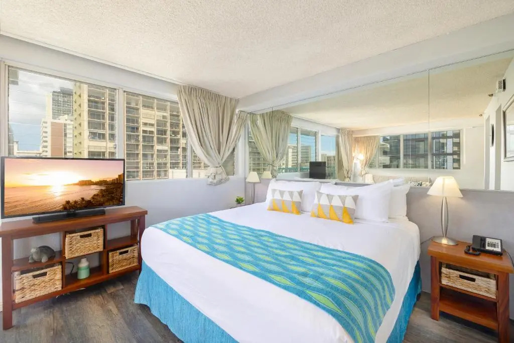 Beautiful Studio in Aloha Surf | Partial Ocean & Mountain Views | 12th Floor | Free WiFi