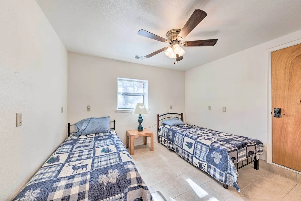 Spacious Ruidoso Cabin < 3 Mi to Downtown!