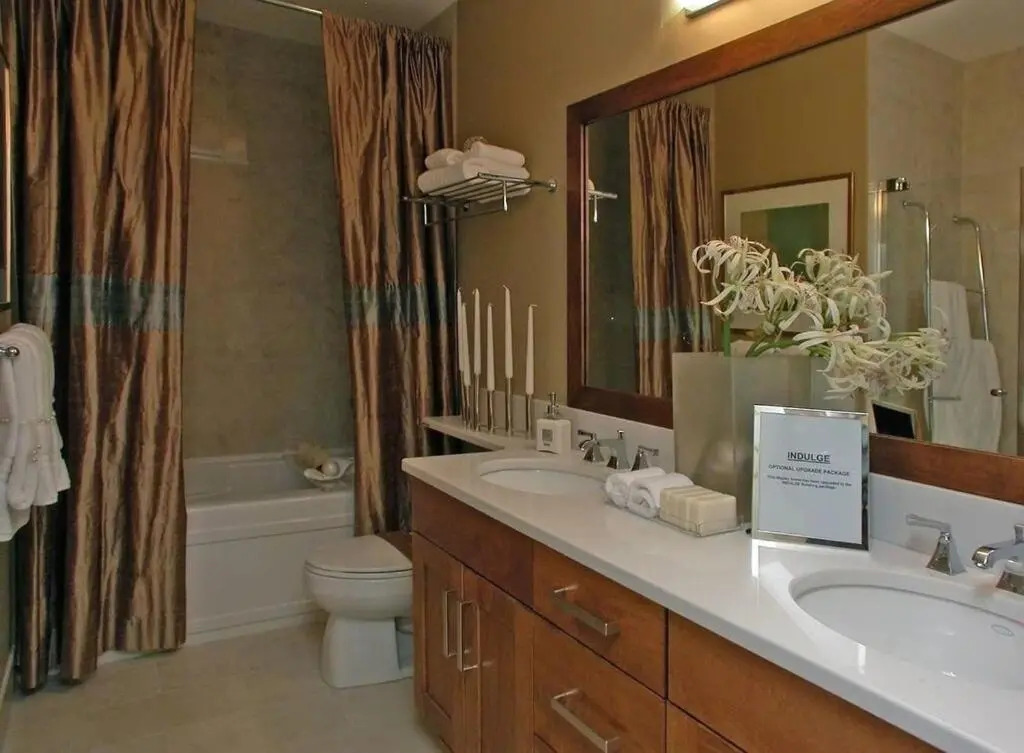 Waterscapes Resort by Discover Kelowna Resort Accommodations