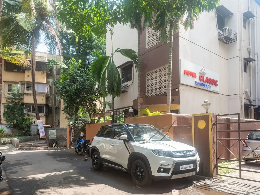 Hotel Classic Residency by OYO Rooms