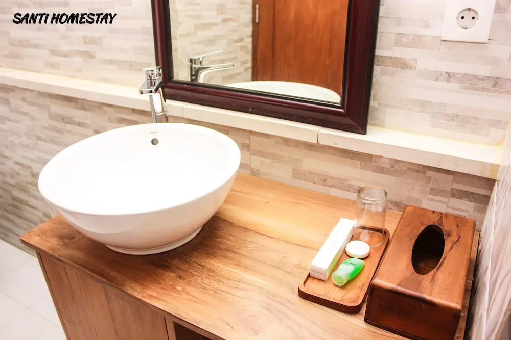 Santi HomeStay