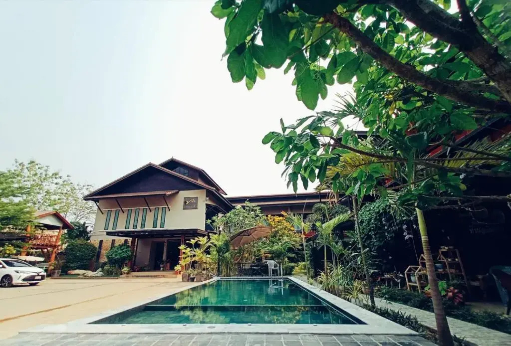 Anantaya Home