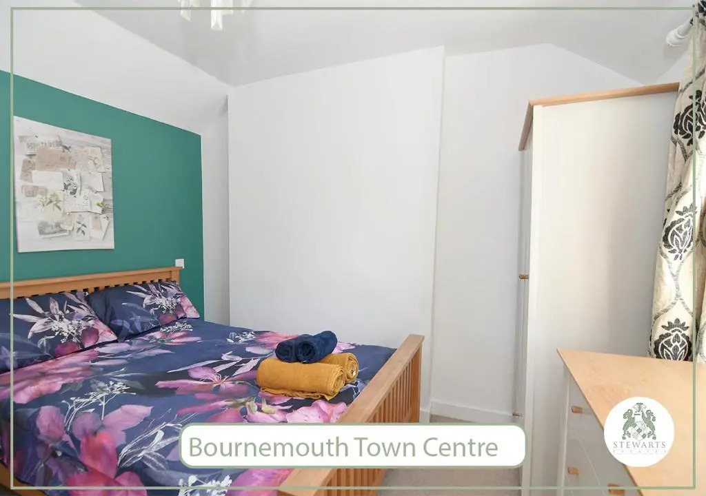 Town Centre House for 6 Guests