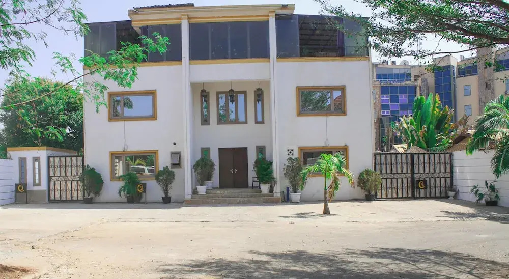Zamin Suites