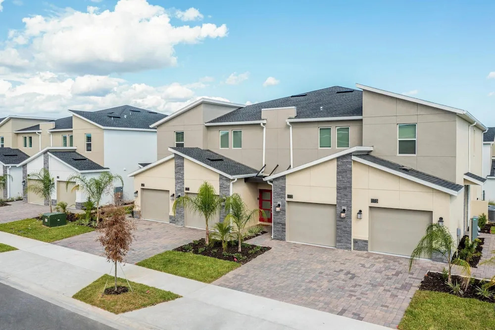 1169 CD - Game Room Condo: Pool, Disney Nearby