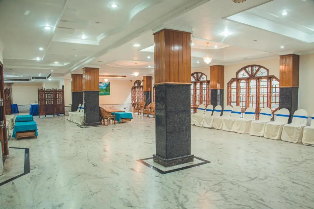 Hotel Priya Palace