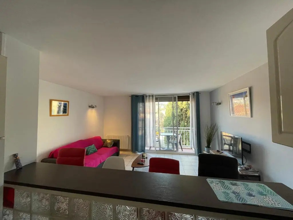 appartement charme T2 cassis plein centre