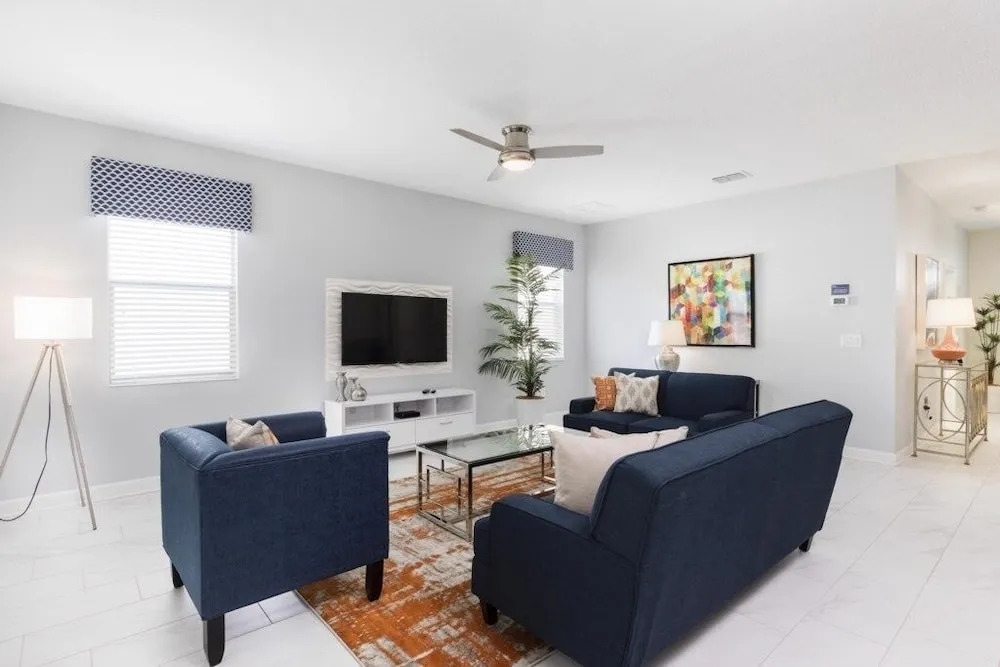 Refreshing 6 Bed Pool Home With Game Room Pool/spa 6 Bedroom Condo by RedAwning