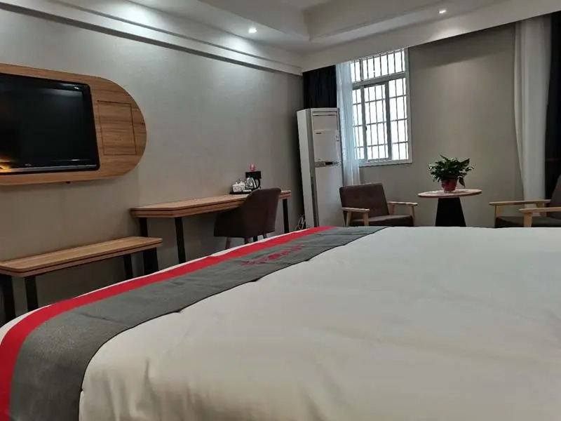 Jun Hotel Jiangxi Jiujiang Pengze County Longcheng Avenue