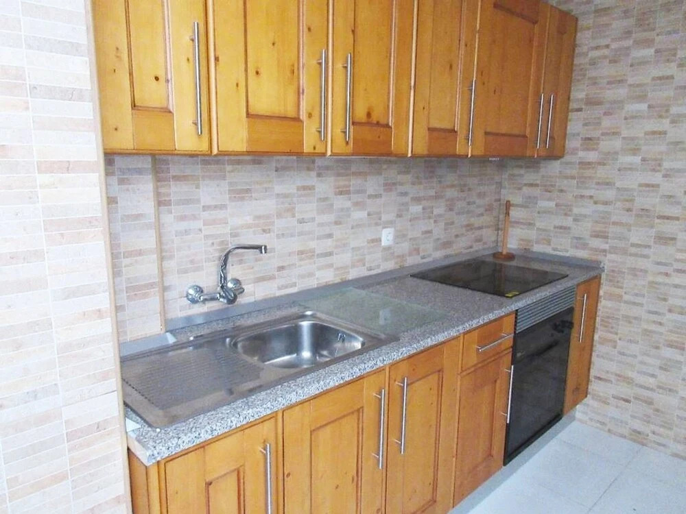 Authentic family apartment facing the sea