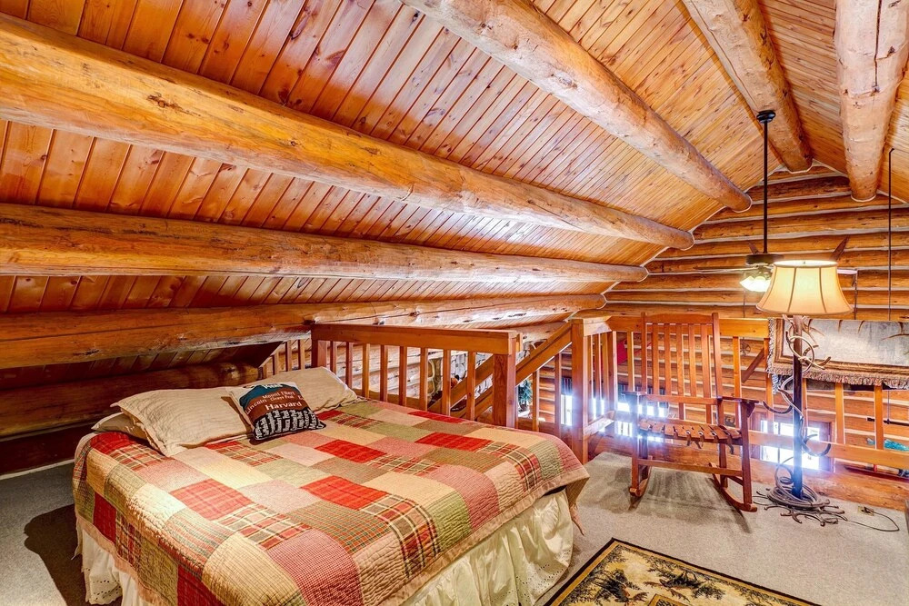 #1348 Mountainview Cabin - Seclusion 3 Miles From Downtown Breckenrige