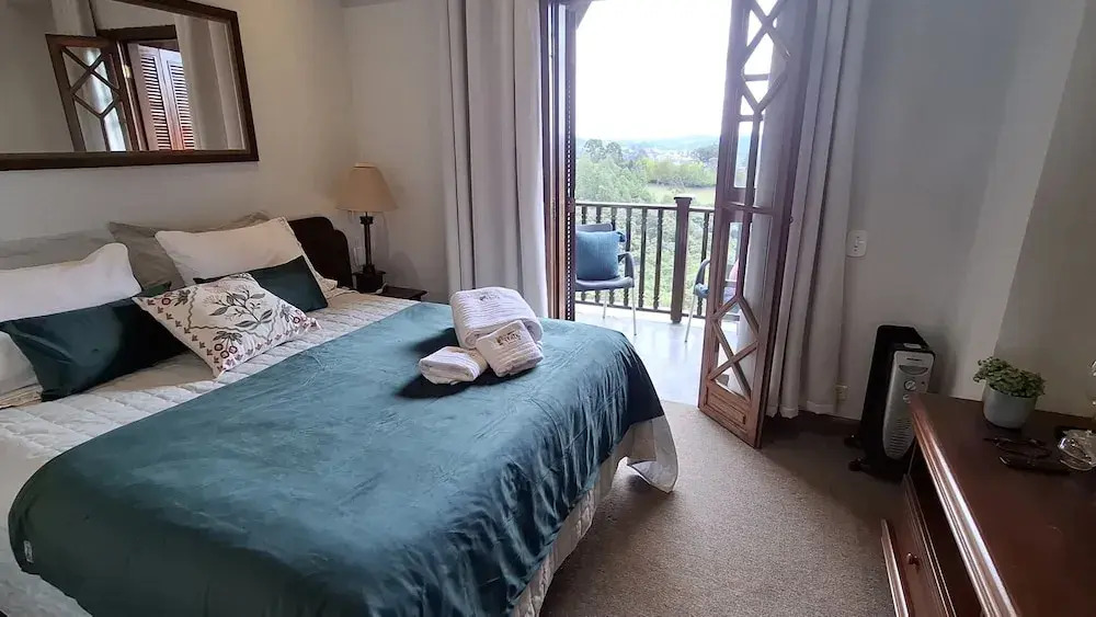Duplex em Castelo Piscina e Lareira