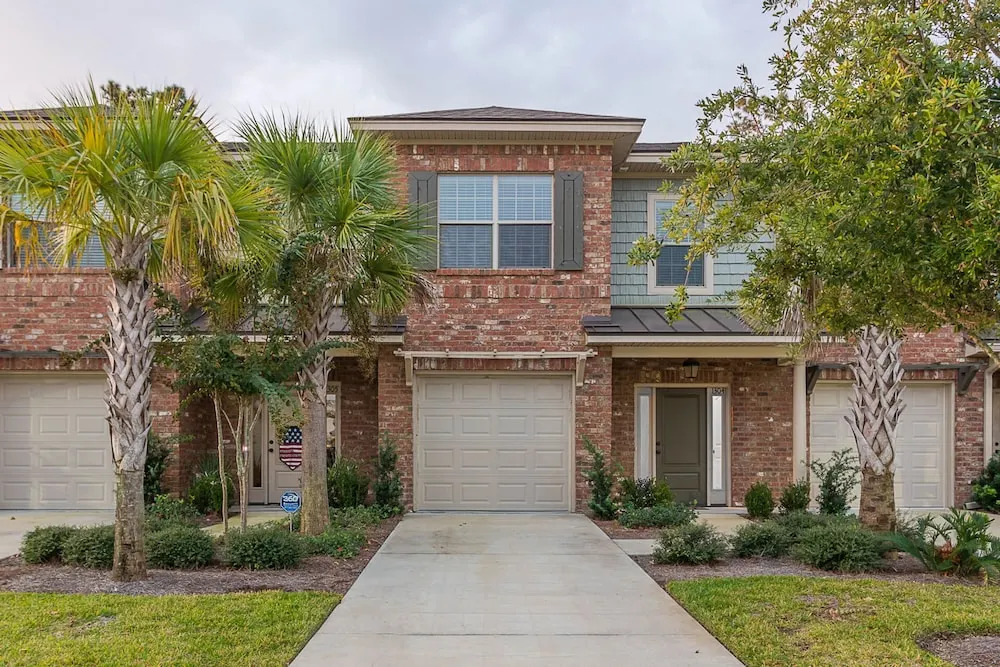 1304 Reserve Court by Hodnett Cooper