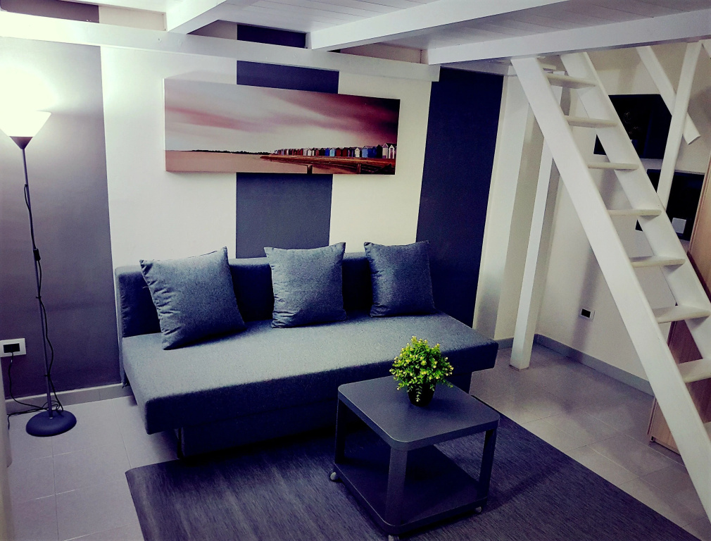 Room27