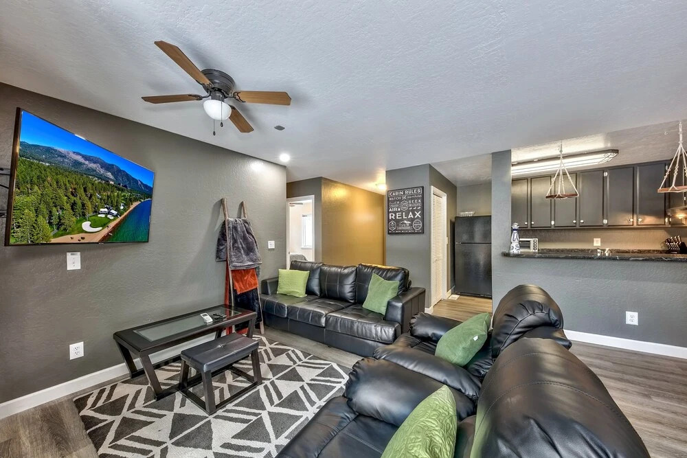 1418s The Skyline Retreat 3 Bedroom Home by Redawning