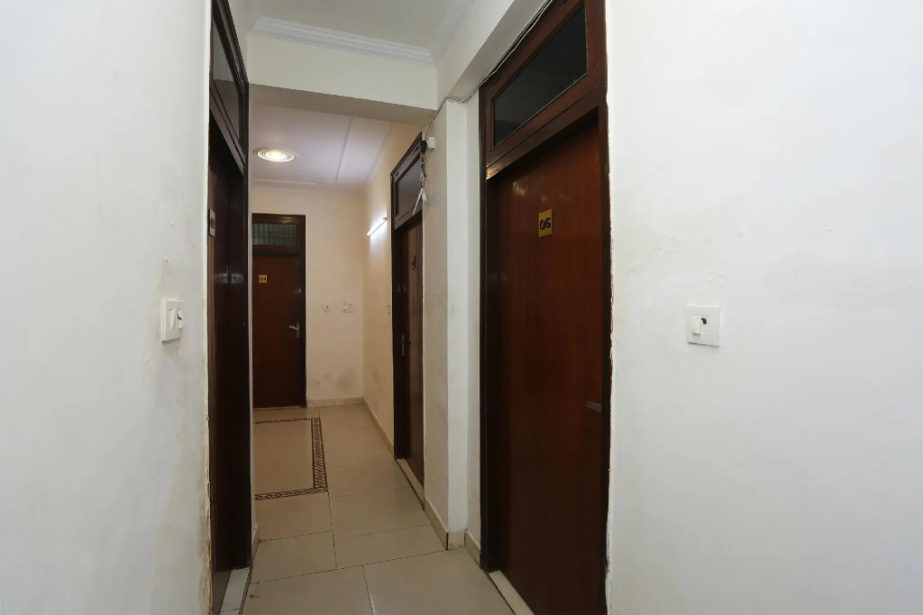 OYO 26771 Hotel Lotus Inn