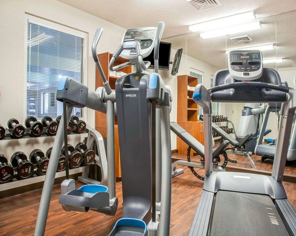 Comfort Suites West Warwick - Providence