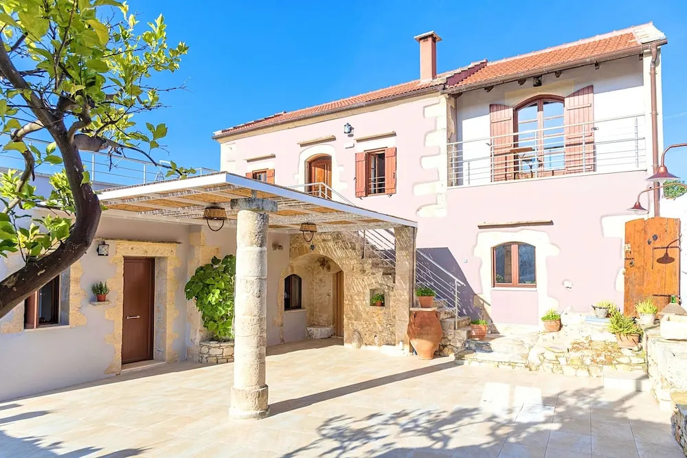 Cretan Lux Villa Heated Pool