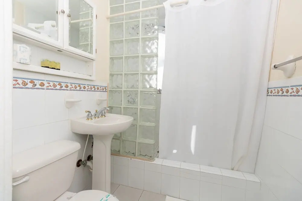 703 Ocean View Hollywood Beach