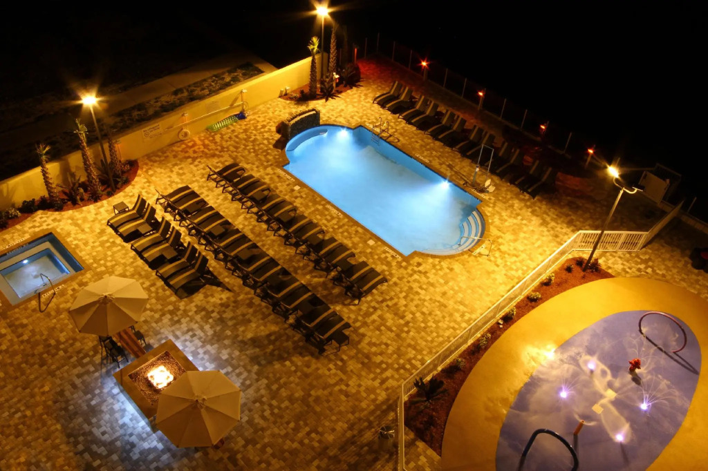 Hampton Inn Daytona Beach/Beachfront
