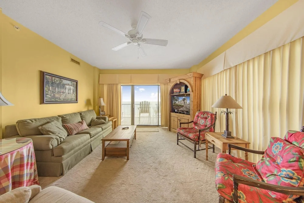 The Palms 504e
