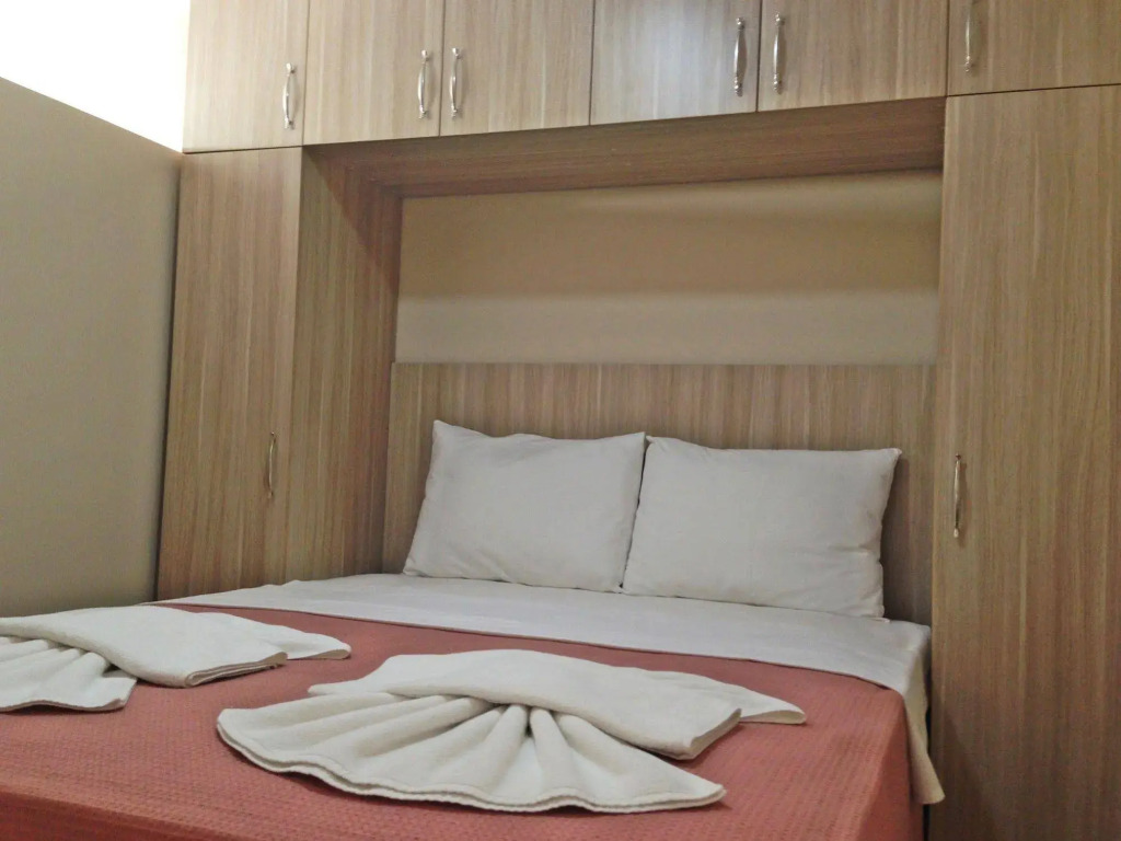 Atrium Suites