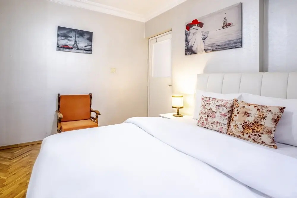 Apartment 250 m to Metro Station in Uskudar