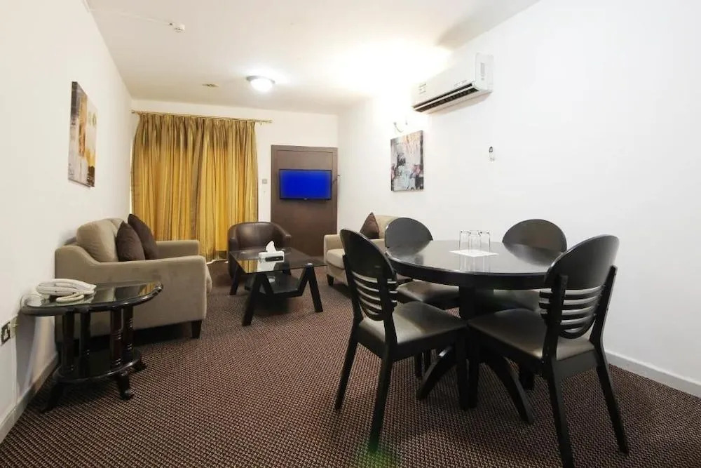 time palace hotel branch  فندق تايم بالالس فرع