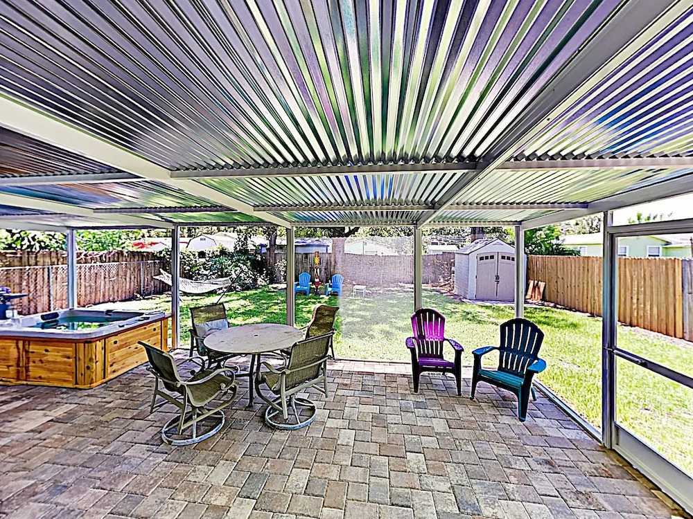 New Listing! Updated Coastal Charmer W/ Hot Tub 2 Bedroom Home