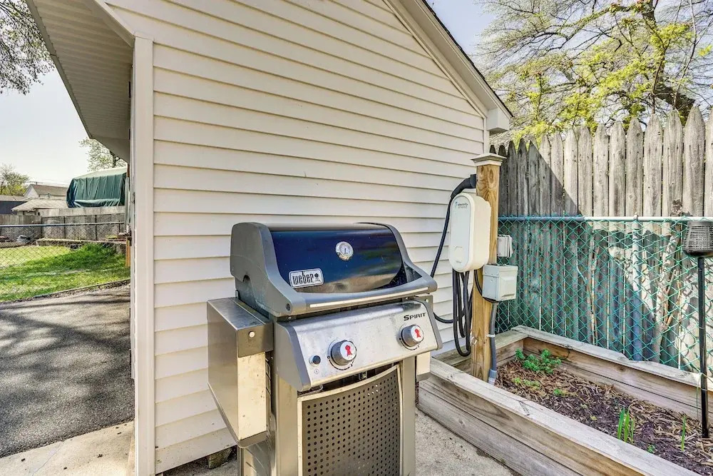 New Jersey Abode - Near Theme Parks, Walk to Beach