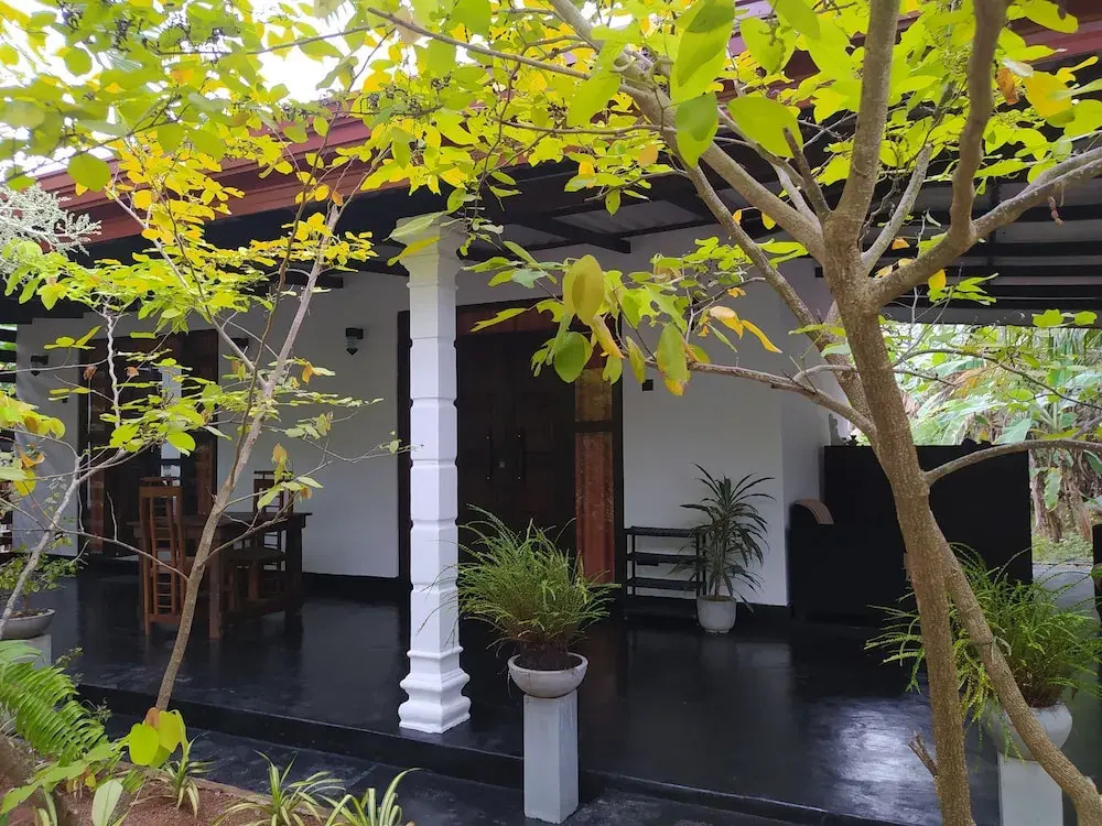 Yashis Place Sigiriya