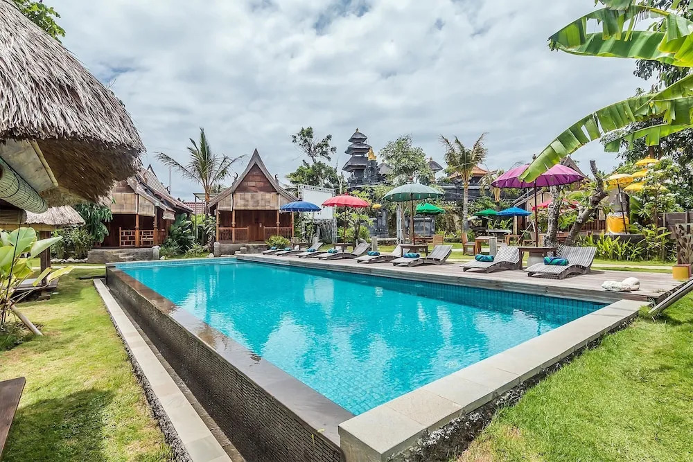 ZEN Rooms Raya Uluwatu 1