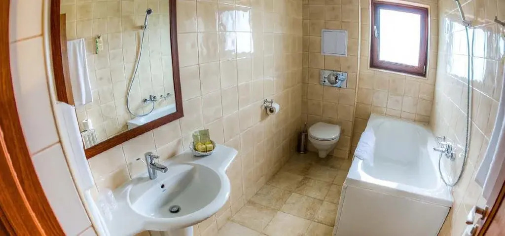 Hotel Piatra Craiului - Complex Cheile Gradistei Fundata