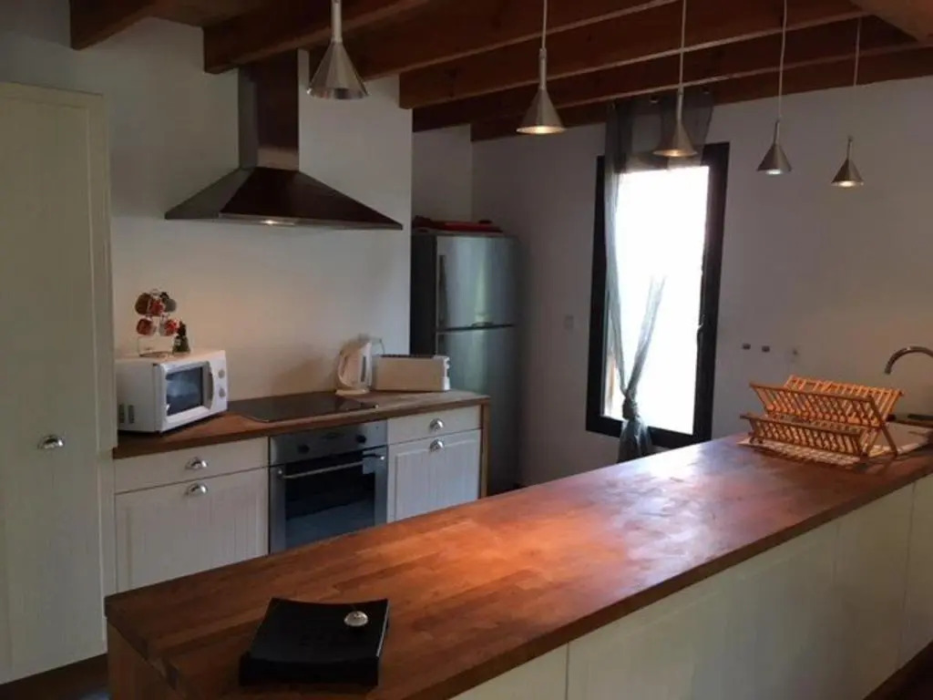 Villa 8 pers proche lac marin, WiFi, animaux permis, parking - FR-1-379-83