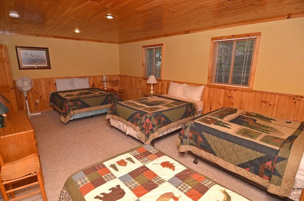 Pineview Condo
