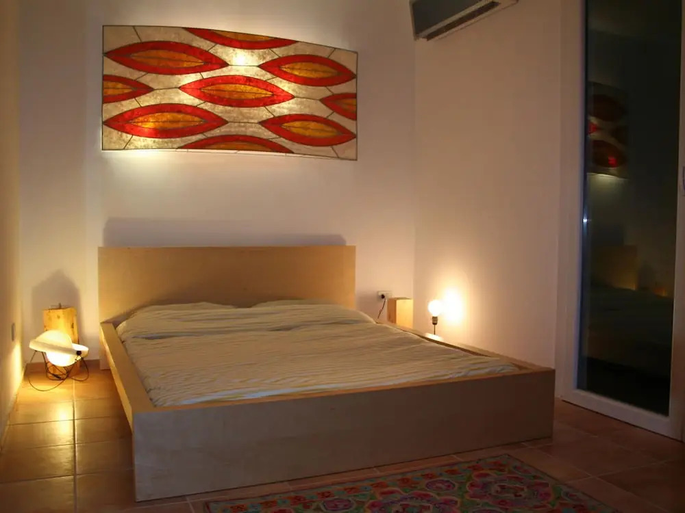 Villa Elena - Two Luxury Suites, garden & fast Wi-Fi near the Sea