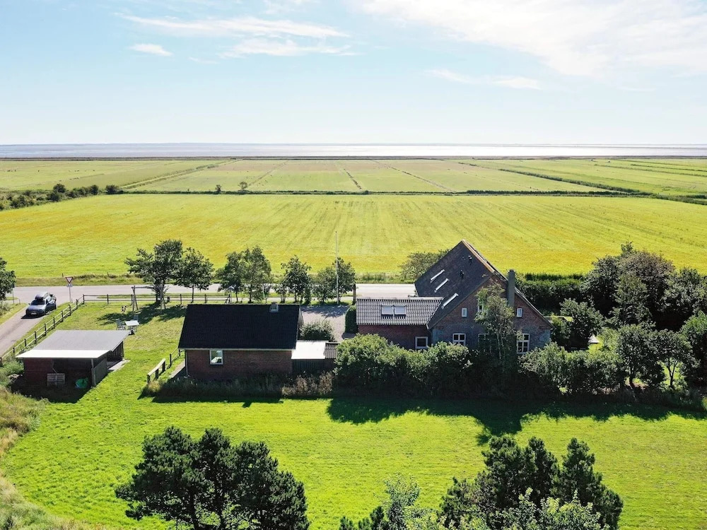 17 Person Holiday Home in Romo