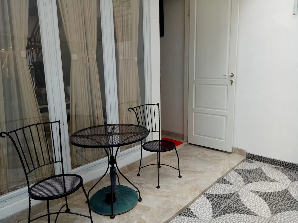 T-Rooms Homestay